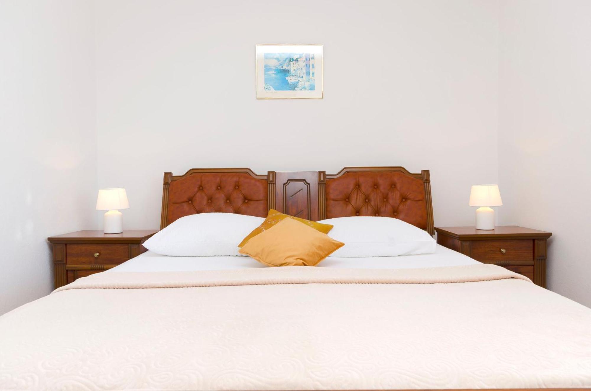 Apartment And Rooms Artina Vodice Ngoại thất bức ảnh