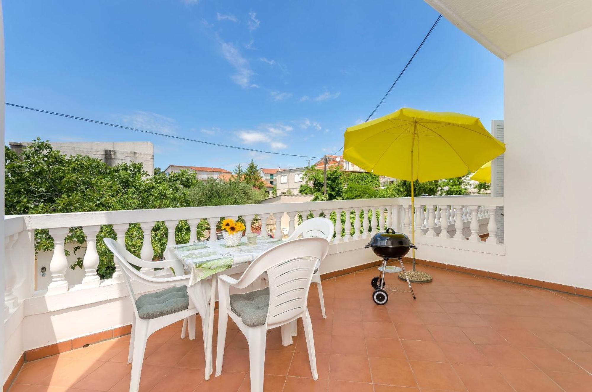 Apartment And Rooms Artina Vodice Ngoại thất bức ảnh