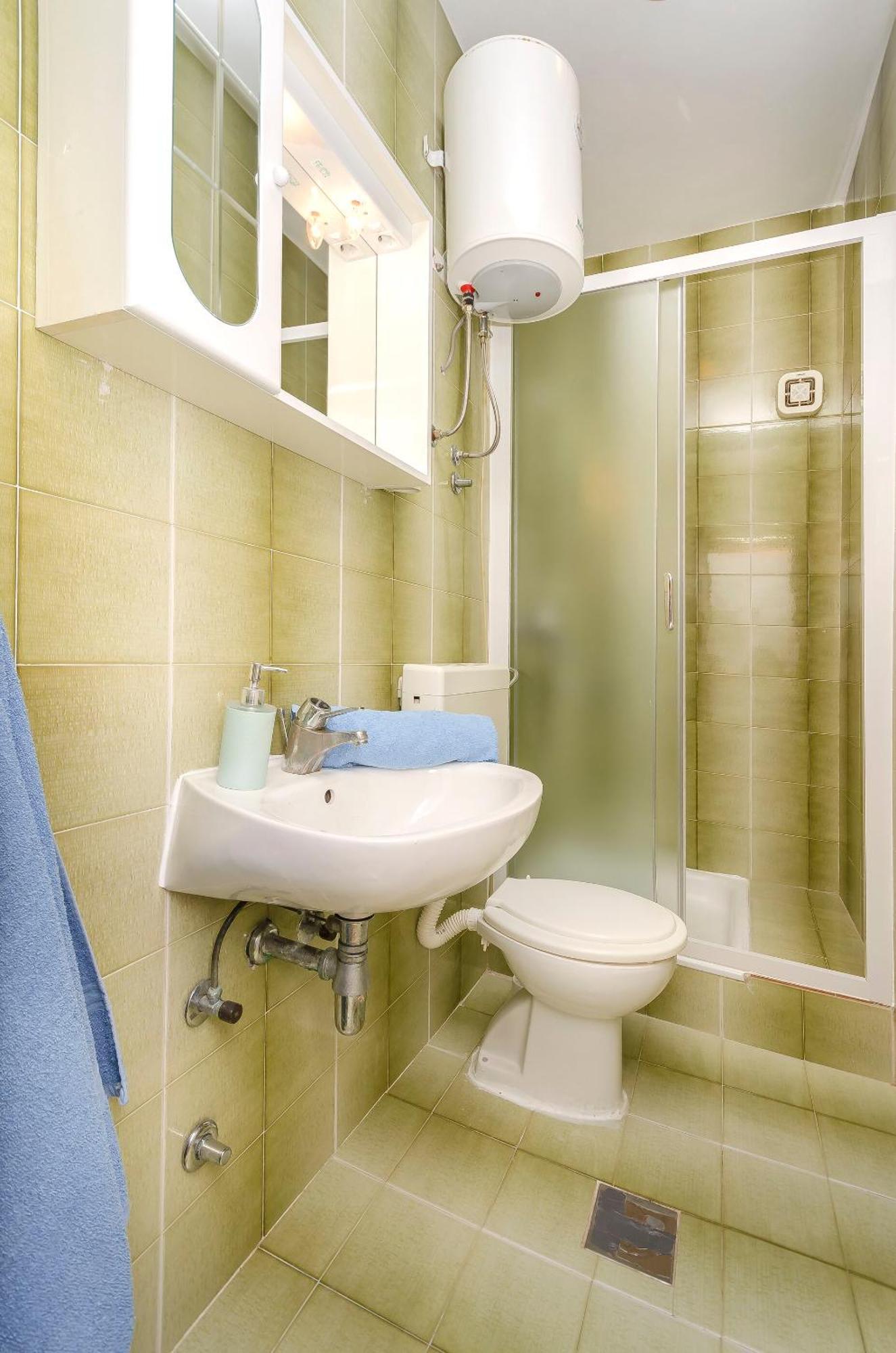 Apartment And Rooms Artina Vodice Ngoại thất bức ảnh