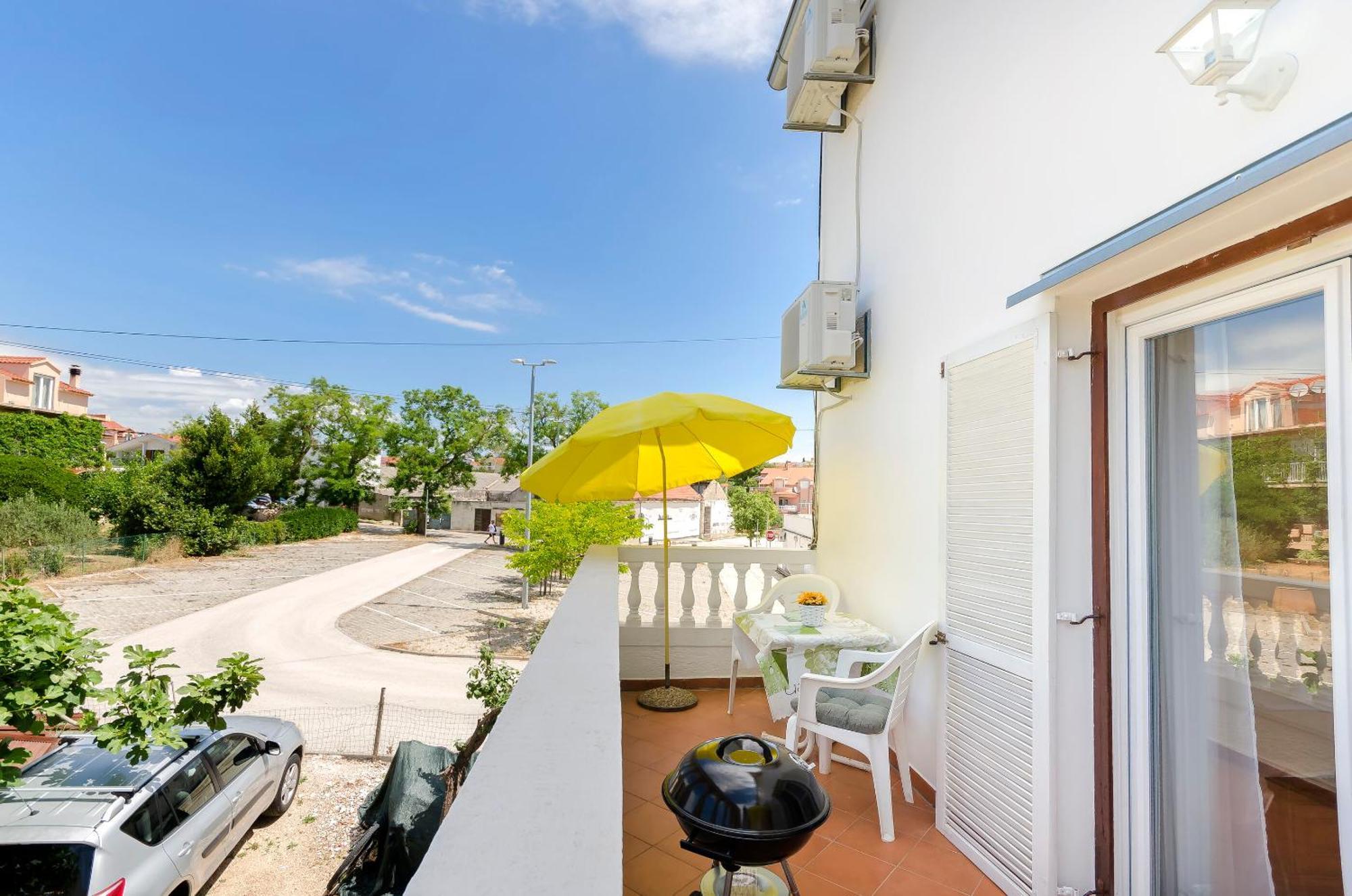 Apartment And Rooms Artina Vodice Ngoại thất bức ảnh