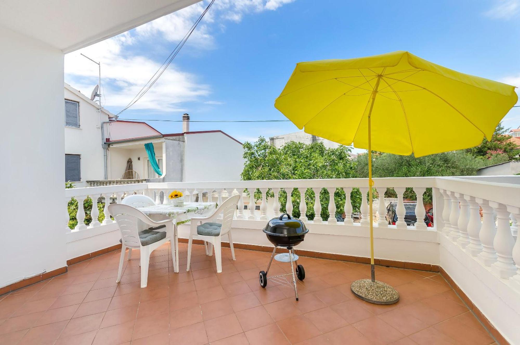 Apartment And Rooms Artina Vodice Ngoại thất bức ảnh