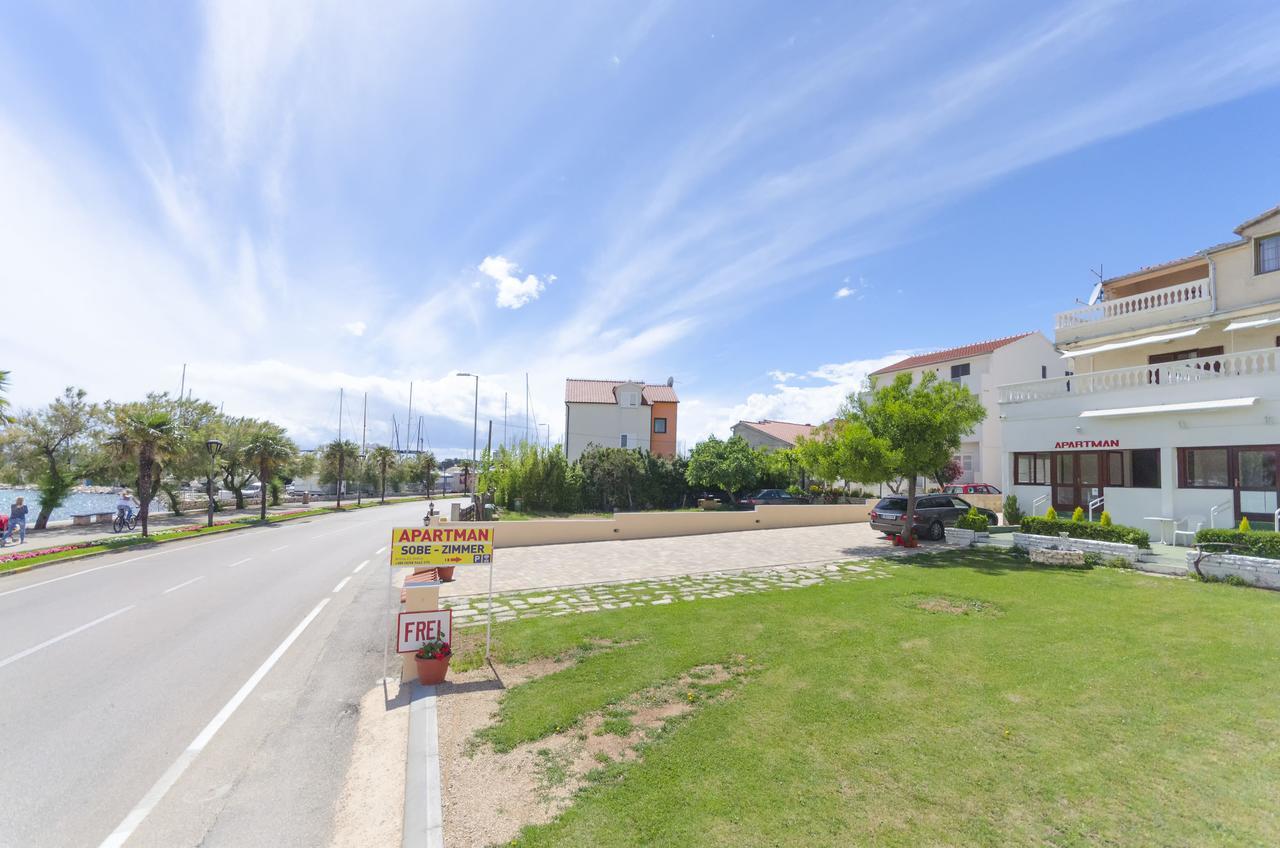 Apartment And Rooms Artina Vodice Ngoại thất bức ảnh