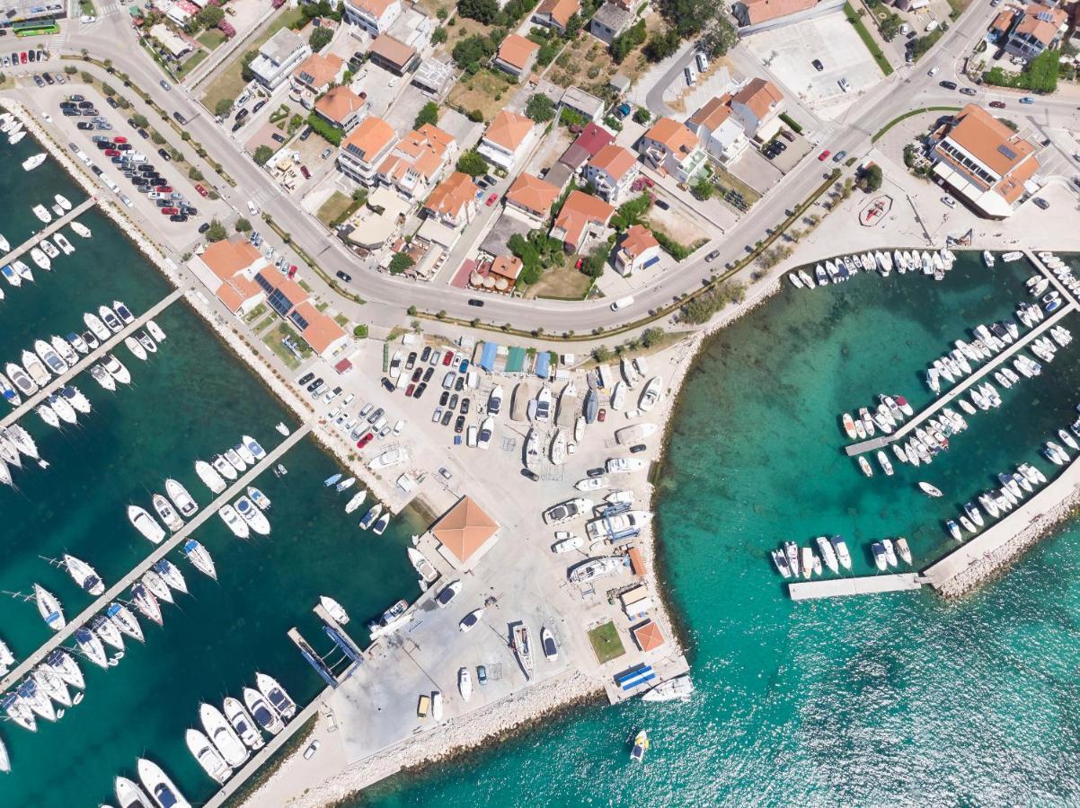 Apartment And Rooms Artina Vodice Ngoại thất bức ảnh